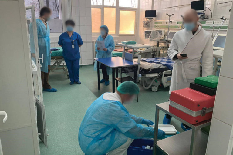 Inspectorii DSPMB au recoltat un nou set de probe de la Institutul „Marius Nasta”