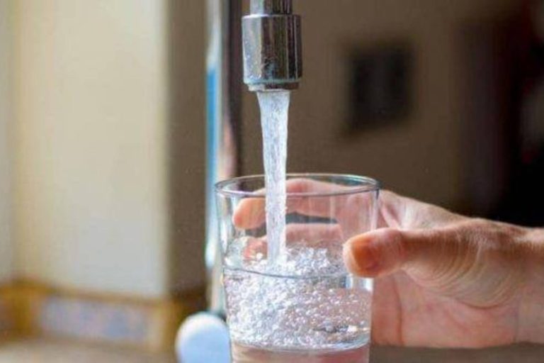 Ziua Mondială a Apei. 2,2 miliarde de oameni au acces limitat la apă potabilă sigură