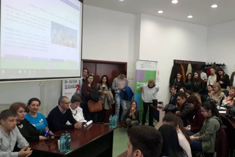 Campanie pentru educareasi informarea unei tinere generatii de donatori fideli de sange