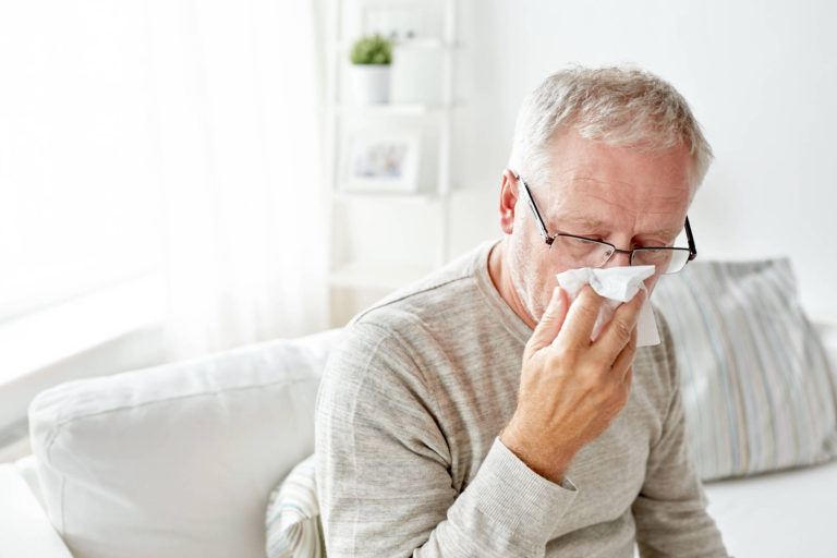 ECDC: Mixul de virusuri gripale care circula in acest sezon in Europa poate duce la o mortalitate ridicata in randul pacientilor in varsta