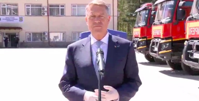 Klaus Iohannis: În România nu suntem în faza de a relaxa măsurile de prevenire a răspândirii SARS-CoV-2