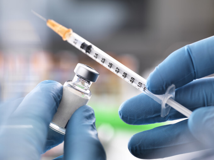 Livrarea vaccinului anti-COVID-19, întârziată în opt țări