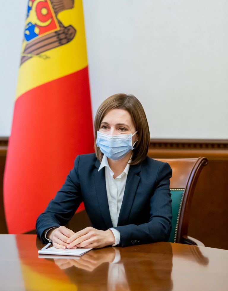 România va trimite Republicii Moldova combinezoane, măști și mănuși de 2 milioane de euro.