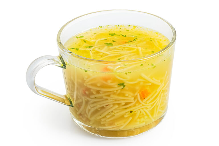 InfoCons: Supă la plic cu până la 10 E-uri