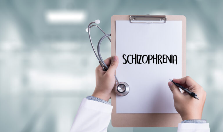 Studiu: Noi gene de risc pentru schizofrenie, identificate de cercetători
