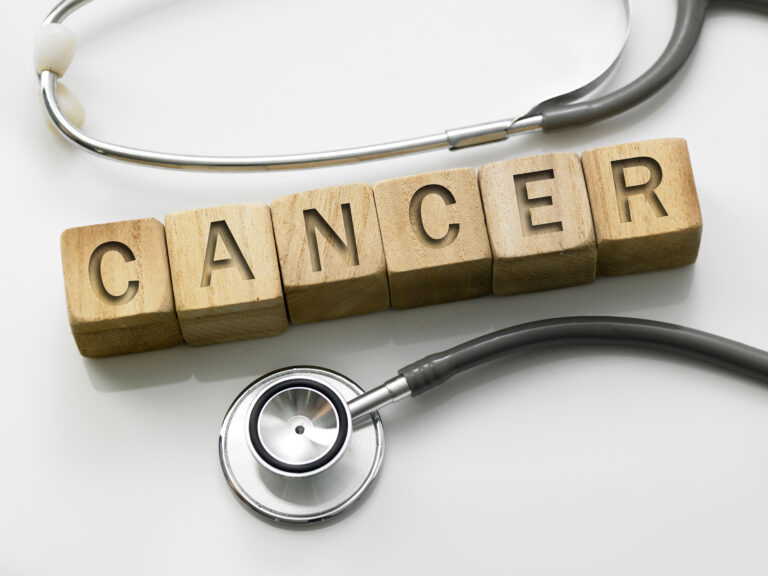 P𝐫𝐨𝐠𝐫𝐚𝐦𝐮𝐥 𝐝𝐞 𝐬𝐜𝐫𝐞𝐞𝐧𝐢𝐧𝐠 𝐑𝐎𝐂𝐂𝐀𝐒 𝐈𝐈 𝐁𝐮𝐜𝐮𝐫𝐞𝐬̦𝐭𝐢 – 𝐈𝐥𝐟𝐨𝐯: 2500 persoane testate gratuit în biserici și instituții pentru cancer colorectal și leziuni precanceroase colorectale