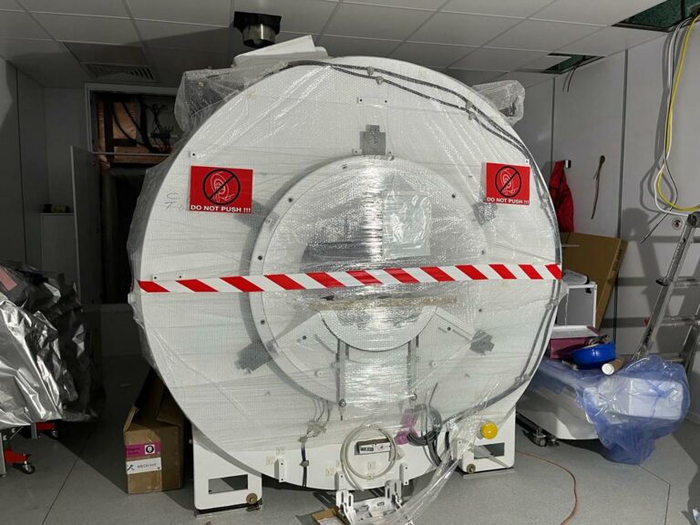 Au fost montate RMN-ul și CT-ul, în premieră, la Spitalul Clinic de Boli Infecțioase