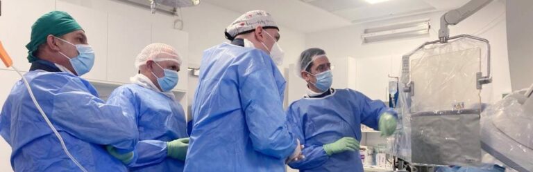 Spitalul Județean Baia Mare: Trei proceduri de înlocuirea percutană a valvei aortice la pacienți cu stenoză aortică strânsă