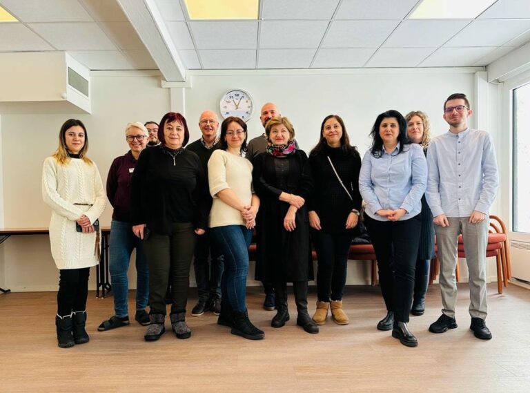 Alianța Națională pentru Boli Rare din România, schimb de experiență în Norvegia: „Am fost impresionați de empatia personalului centrului și de dedicația cu care își desfășoară activitatea!”