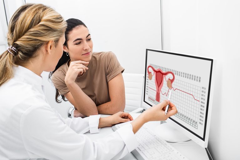 ASSMB a lansat testarea Babeș Papanicolau gratuită pentru prevenirea cancerului de col uterin