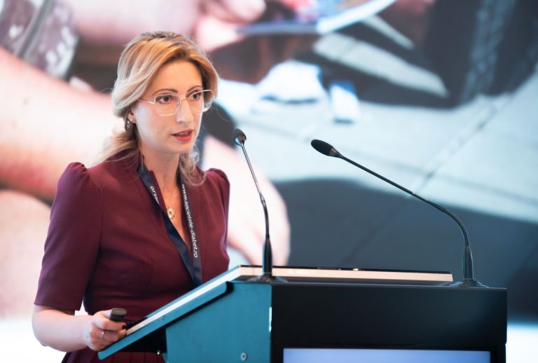 Medicul care transformă lupta cu diabetul într-o călătorie a cunoașterii, a încrederii și a independenței