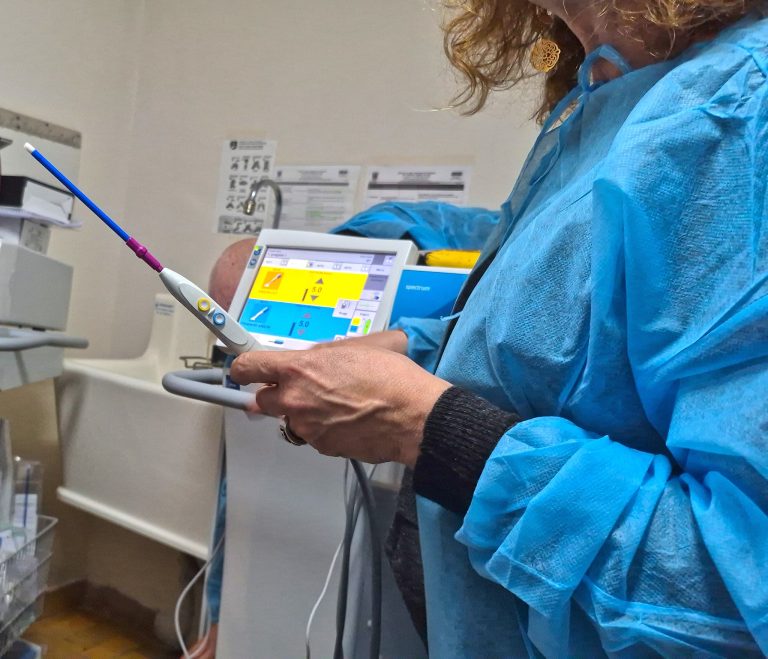 Trei sisteme moderne SPECTRUM pentru sigilarea vasculară, achiziționate de Spitalul Județean Galați