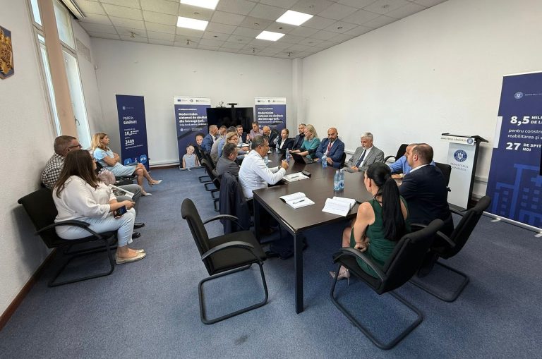 Ministrul Sănătății și sindicatele au discutat strategii pentru îmbunătățirea sistemului medical și protecția salariilor