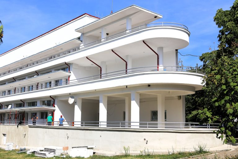 Spitalul „Tudor Vladimirescu” din Runcu, aproape de independența energetică