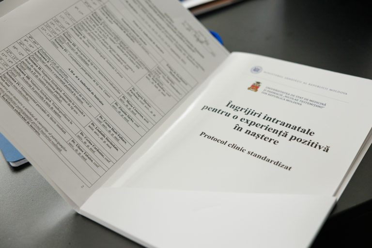 Republica Moldova: Au început instruirile pentru 300 de specialiști în sănătate privind asistența intrapartum la Institutul Mamei și Copilului