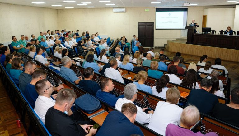 Institutul de Medicină Urgentă instruiește personalul medical pentru prevenirea corupției în sistemul de sănătate