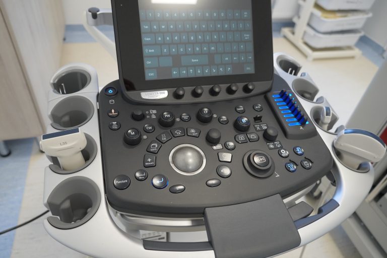 Secția de Gastroenterologie din Sibiu primește echipamente moderne printr-o investiție de 9,8 milioane lei