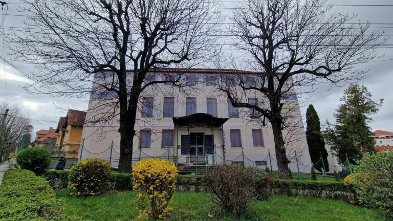 Managerul Spitalului Municipal Sibiu reclamă lipsa posturilor alocate prin Memorandumul Guvernului