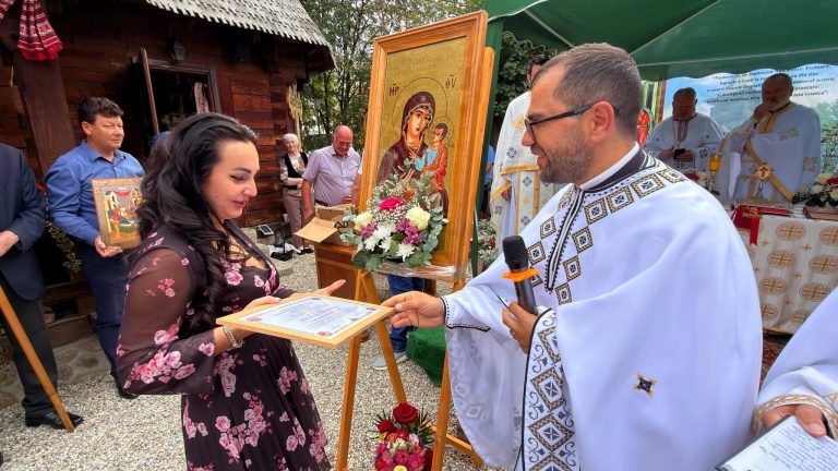 Nașterea Maicii Domnului, sărbătorită la Bisericuța din curtea SCJU Sibiu prin rugăciune și recunoștință pentru pacienți și personalul medical