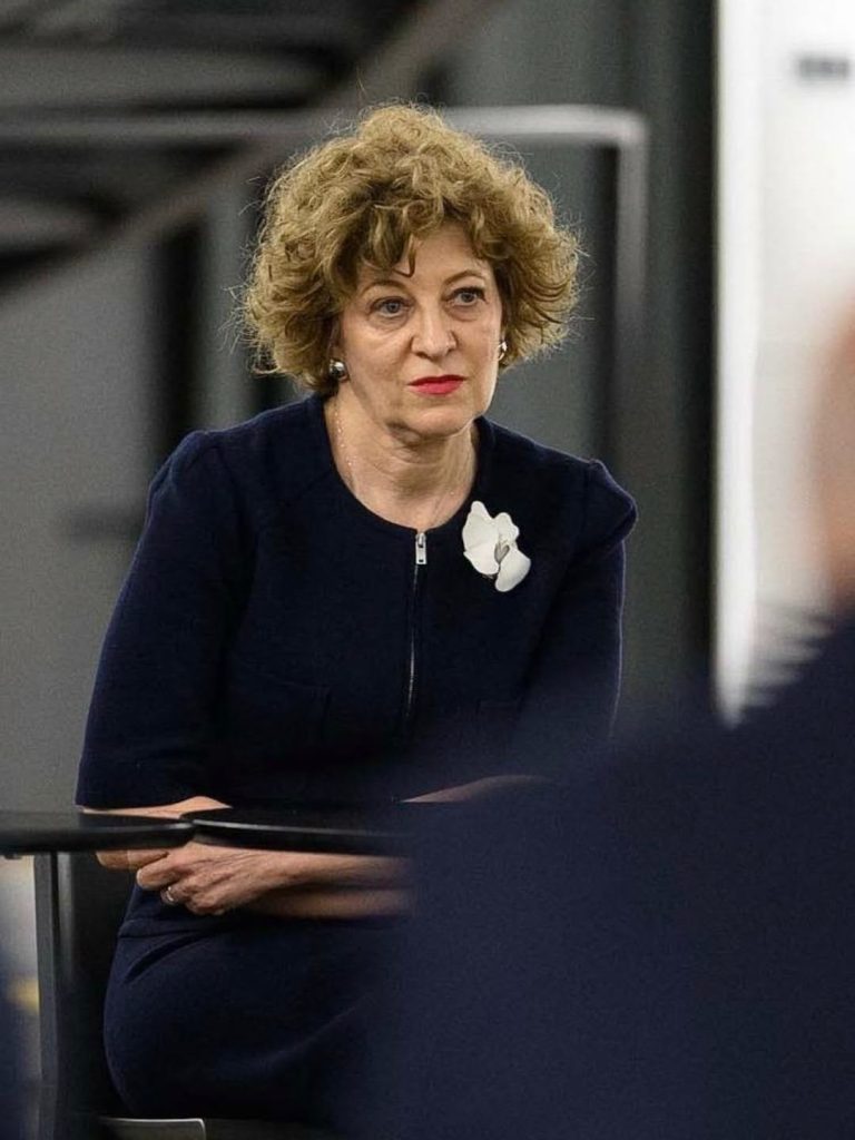 Oana Gheorghiu a primit aviz negativ pentru Ministerul Sănătății după audierea din Parlament