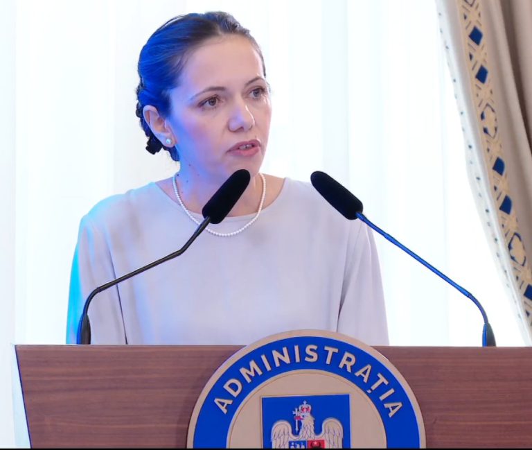Mirabela Grădinaru: Prevenția începe atunci când un copil se simte ascultat, când un adolescent simte că este înțeles, când un părinte găsește sprijin